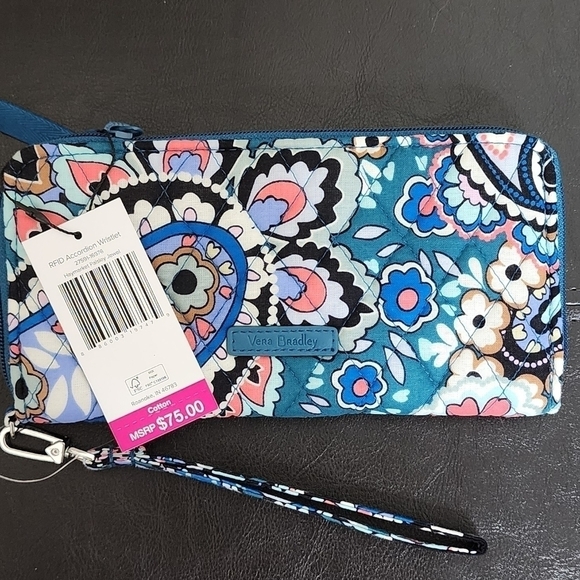 Vera Bradley RFID Accordion Wristlet - Picture 2 of 7